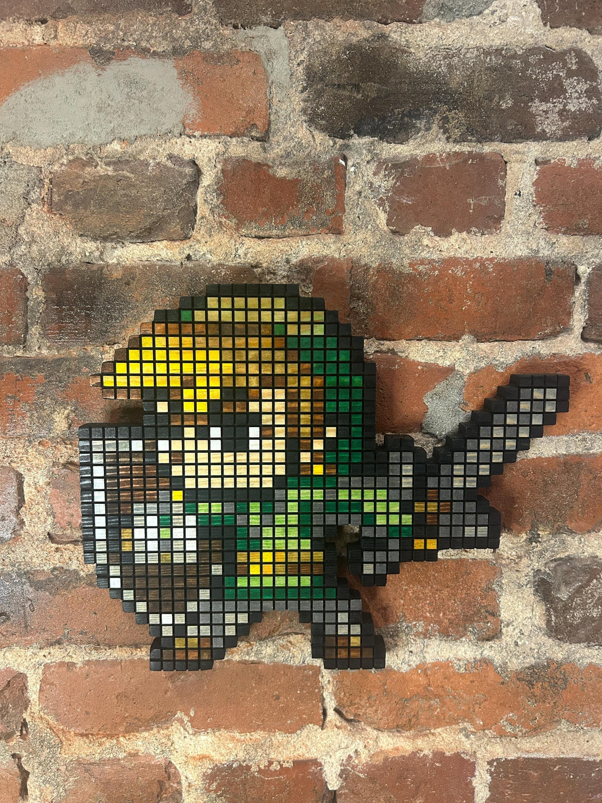 Handmade 8-Bit Toon Link Wall Art: Retro Gaming Decor