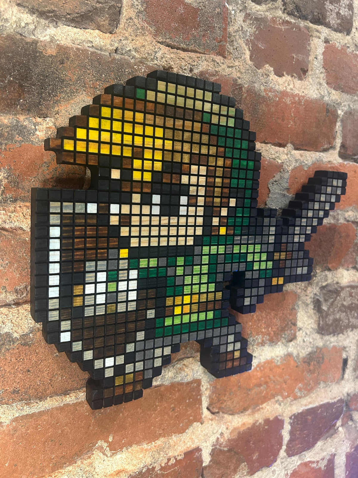 Handmade 8-Bit Toon Link Wall Art: Retro Gaming Decor